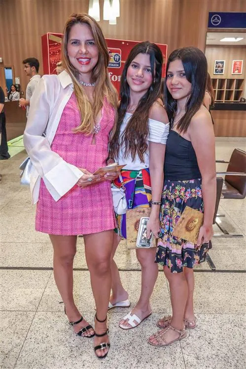 Ana Carolina, Ana Sophia e Ana Ines Fontenele
