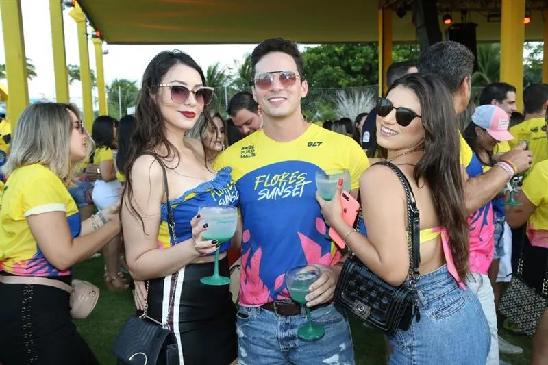 Bárbara Vieira, Gutierre Nóbrega e Bruna Nunes