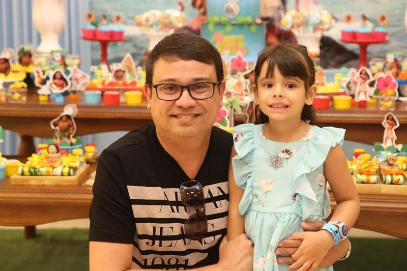 Alexandre e Julia Carvalhedo