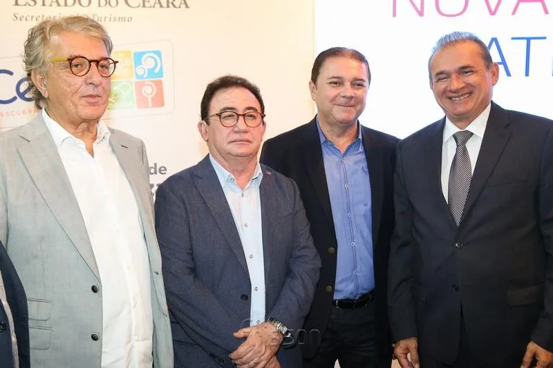 Celebração dos Novos Voos Da Latam Airlines Brasil