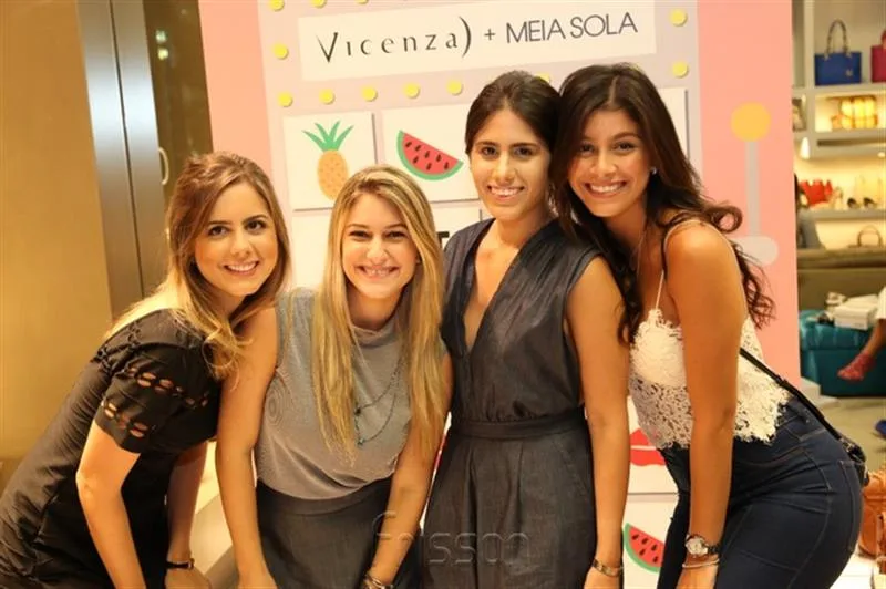 Bia Gradvohl, Bruna Magalhães, Natalia Nogueira e Paloma Fiúza