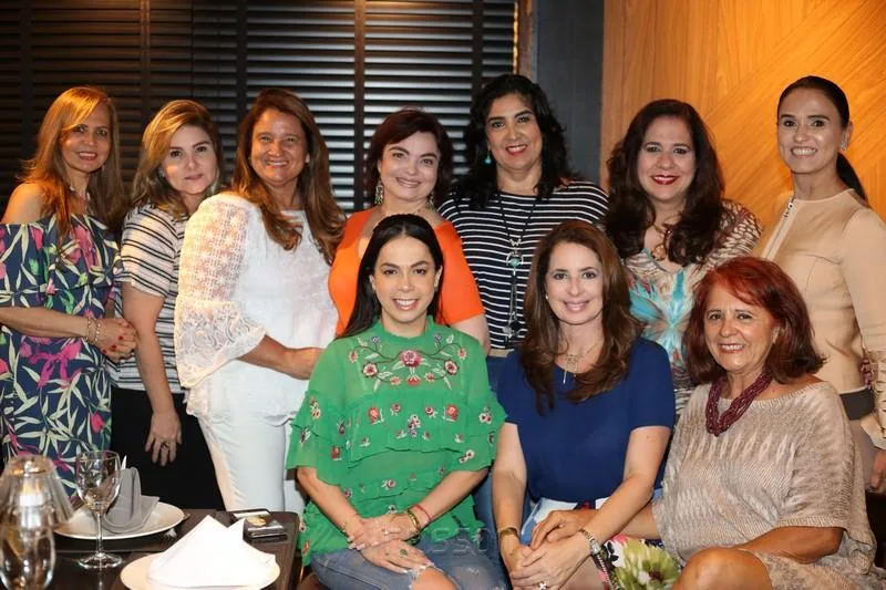 Aniversário de Letícia Studart