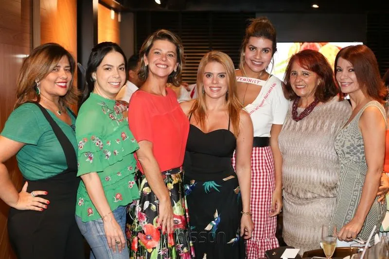 Aniversário de Letícia Studart