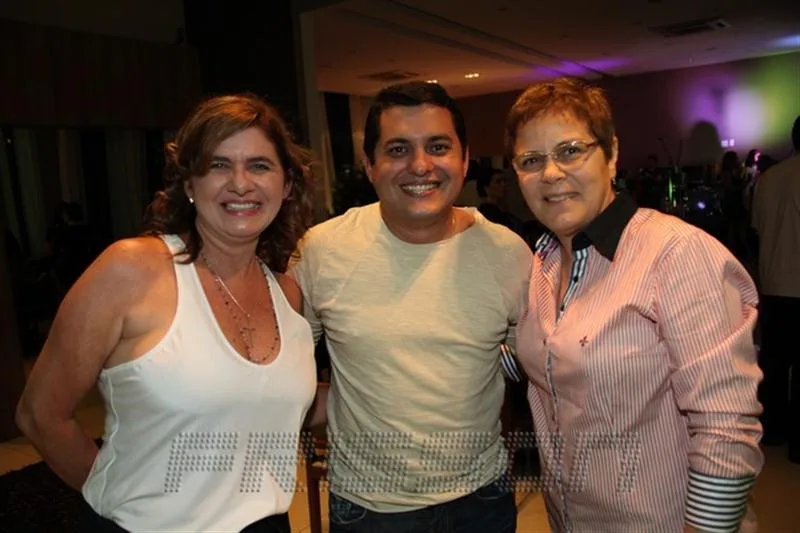 Andrea Lucety, Regis Vieira e Izaura Garcia