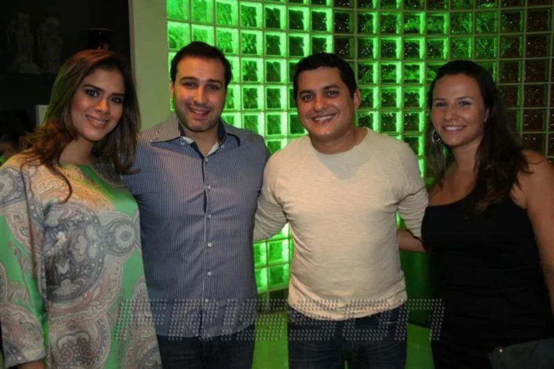 Ariana Barroso, Luis Gustavo, Regis Vieira e Luciana Wolf