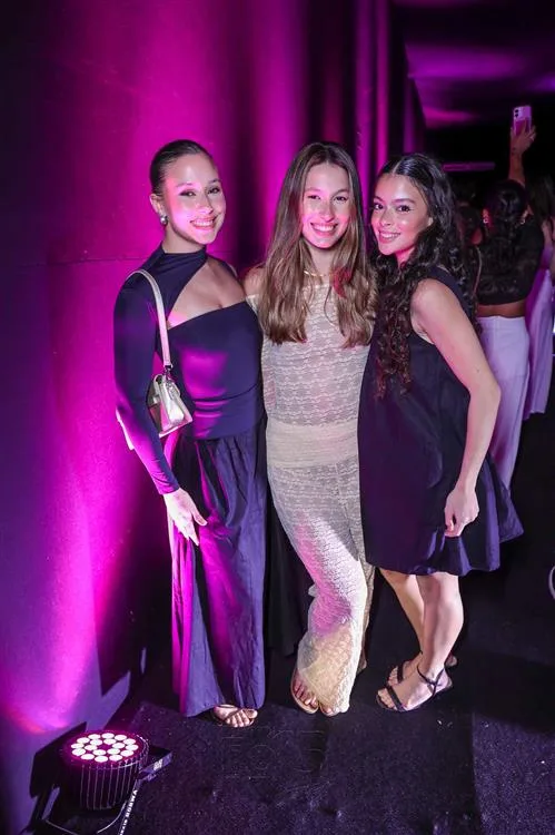 Clarisse Gonçalves, Livia Fornagero e Gabriella Perkes