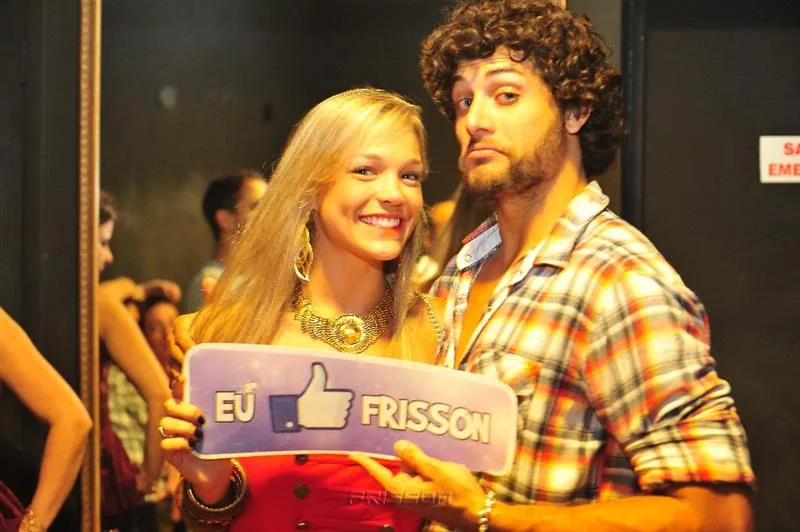 Aline Marinho e Jesus Luz