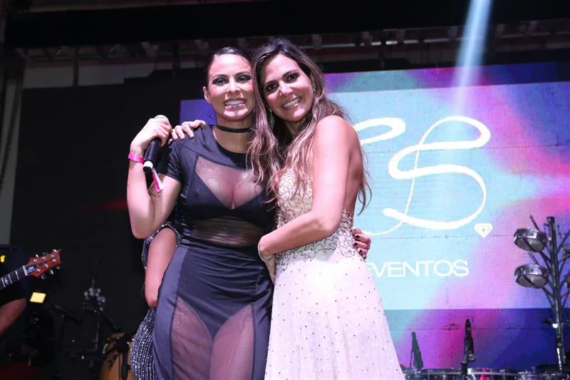 Aline Rosa e Carol Sampaio