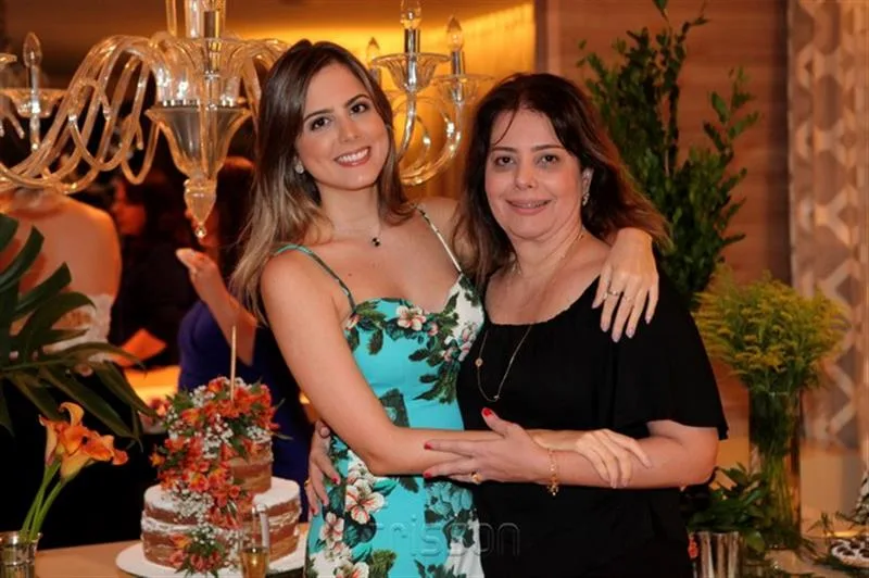 Bia e Claudia Gradvohl