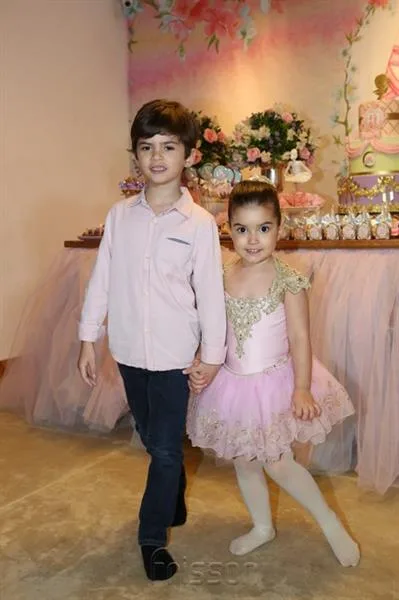 Arthur e Leticia Pinheiro