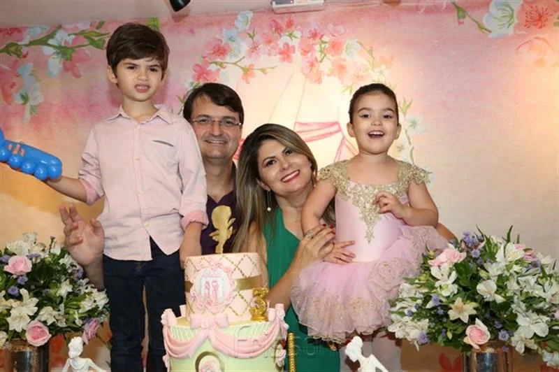 Arthur, Edilson, Michelinne e Leticia Pinheiro
