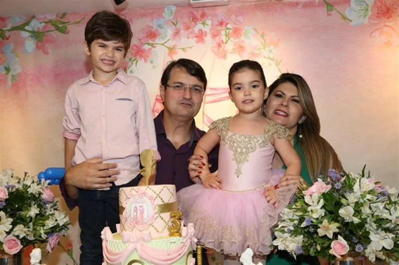 Arthur, Edilson, Michelinne e Leticia Pinheiro