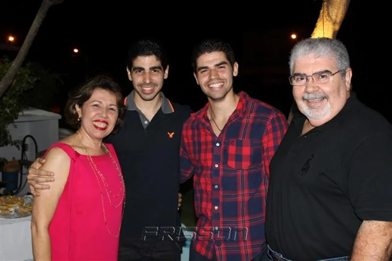 Marcia, Mateus, Pedro e Tirso Teles