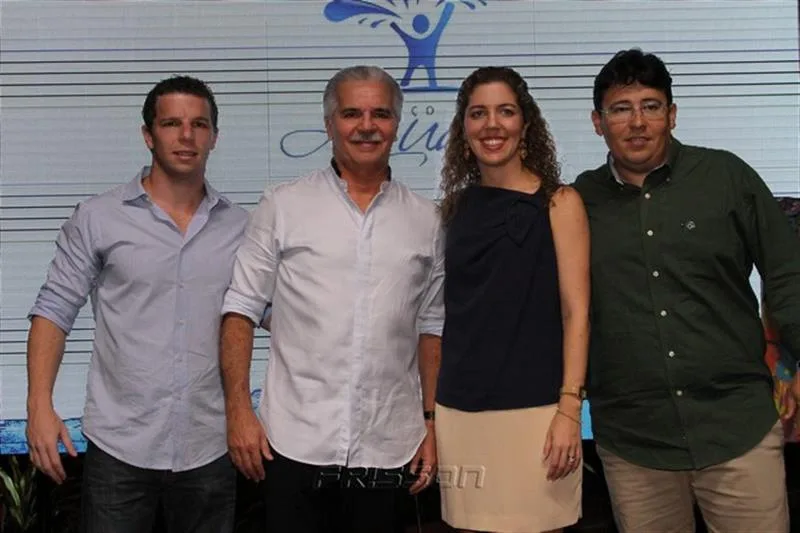 André, Pio e Ticiana Rolim e Carlos Alexandre Mourão