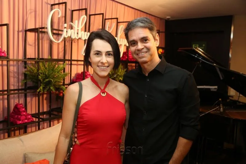 Aira e Robério Almeida