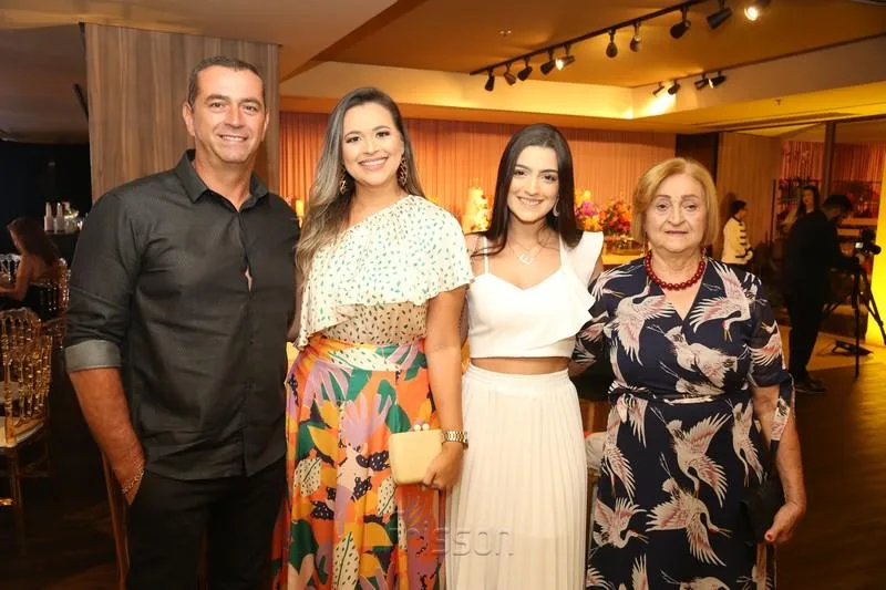 Alderi Coelho, Erica Martins, Eduarda Coelho e Lucicleia Brasil