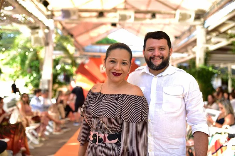 Carol Mesquita e Alano Morais