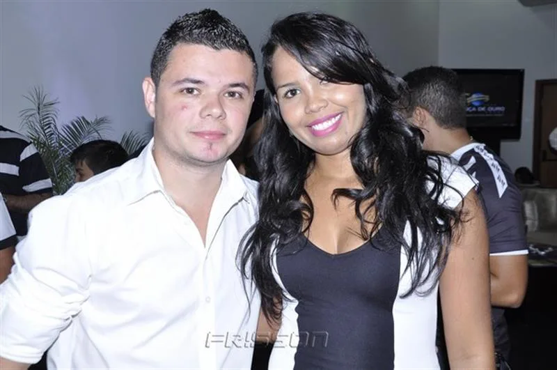 Nicole Bahls Desfila Em Evento Na City