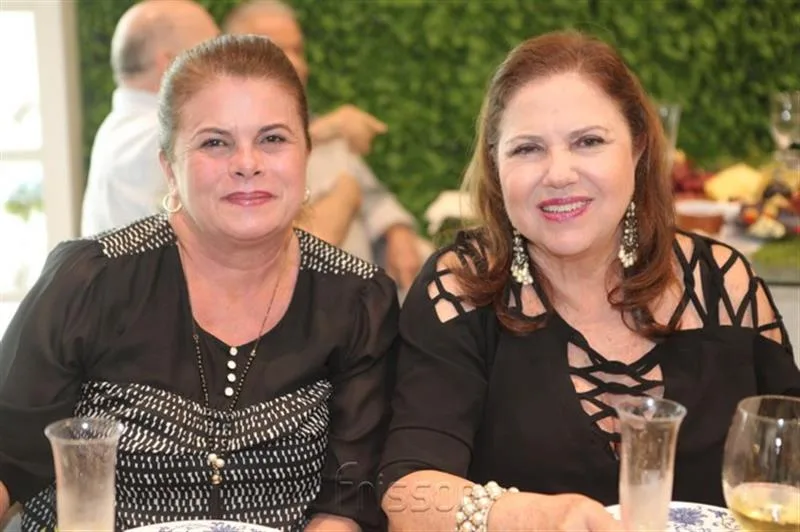 Germana Viana e Elisa Moreira