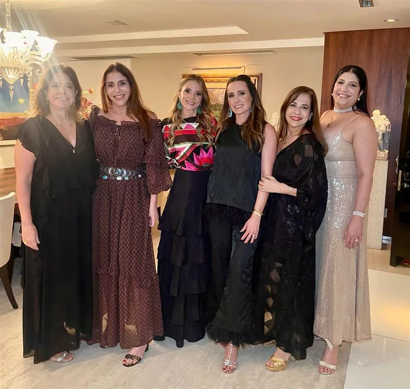 Cristiane Faria, Michelle Aragão, Martinha Assunção e Elisa Oliveira