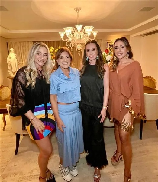 Aniversário Roberta Nogueira