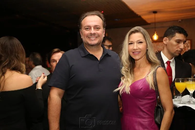 Adriano Nogueira e Carmen Rangel