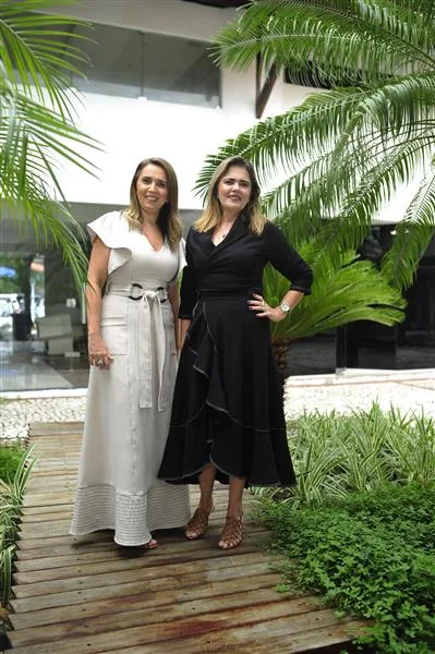 Ana Paula e Tecia Lêda