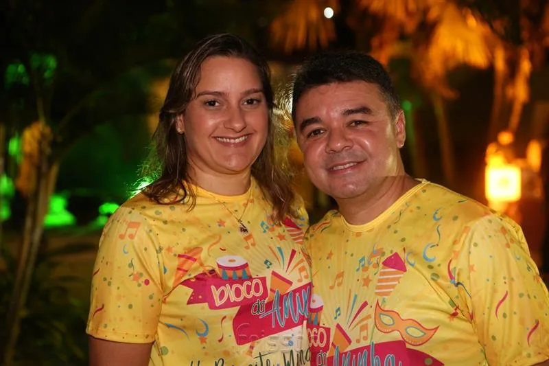 Aline Calvano e Fabrício Torres