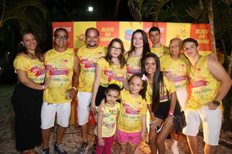 Aniversario Lúcia Cavalcante