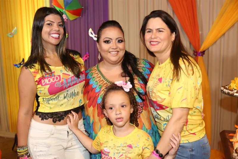 Aniversario Lúcia Cavalcante