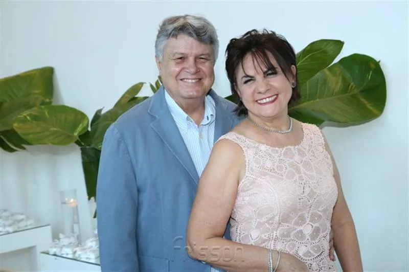 Adriano e Regina Costa