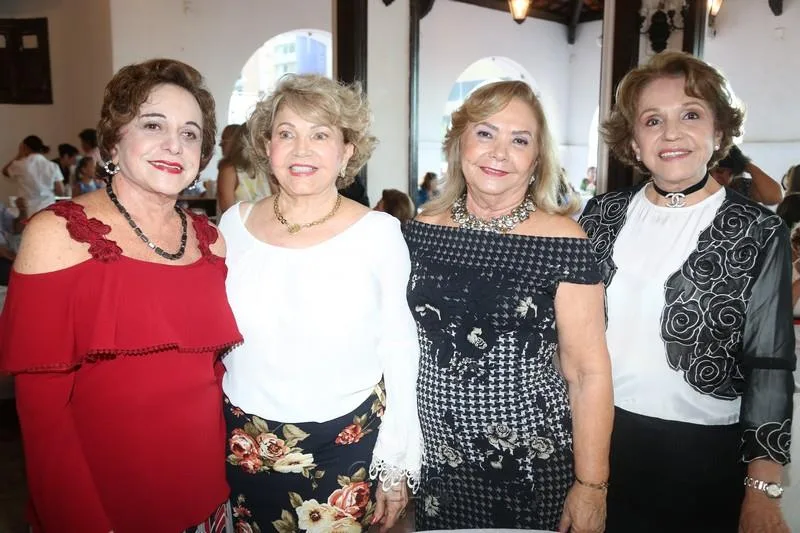 Suely Belém, Rochelle Bonorandi, Beth Sampaio e Vitória Philomeno