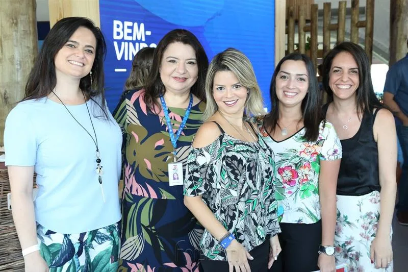 Barbara Bertuou, Stella Abreu, Mayra Borges, Tatiane Cavalcante e Sabrina Fontes