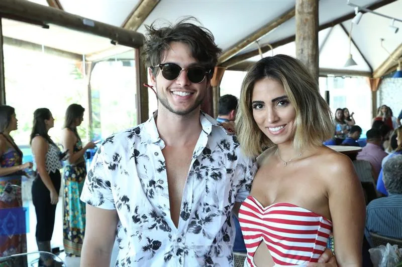 Bruno Guedes e Jade Seba