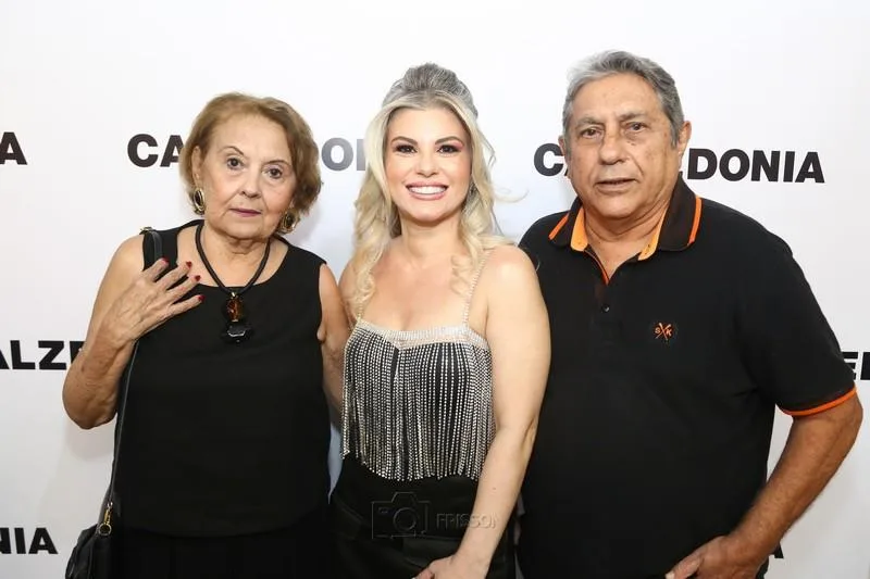 Auxiliadora e Leonel Torquato com Nely Cunha