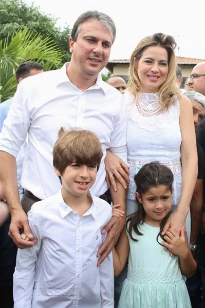 Camilo Santana com a Família