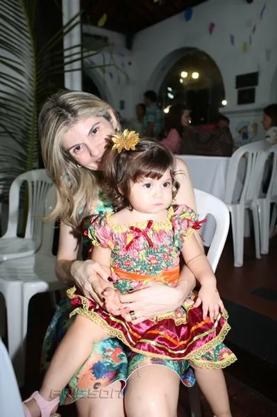 Edna e Esther Carneiro
