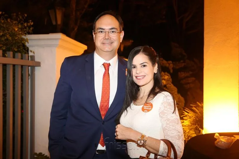Adriano e Valéria Costa