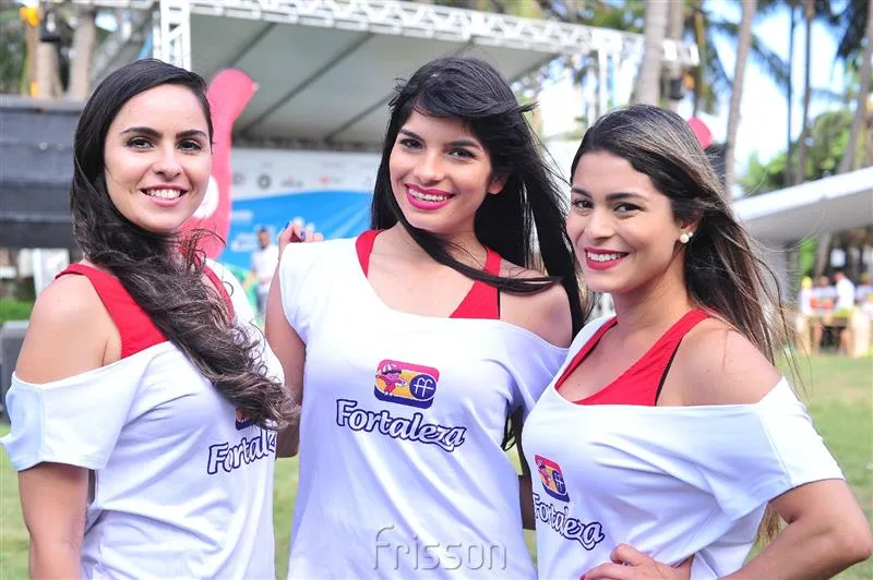Aline Almeida, Helena e Tamires Lima
