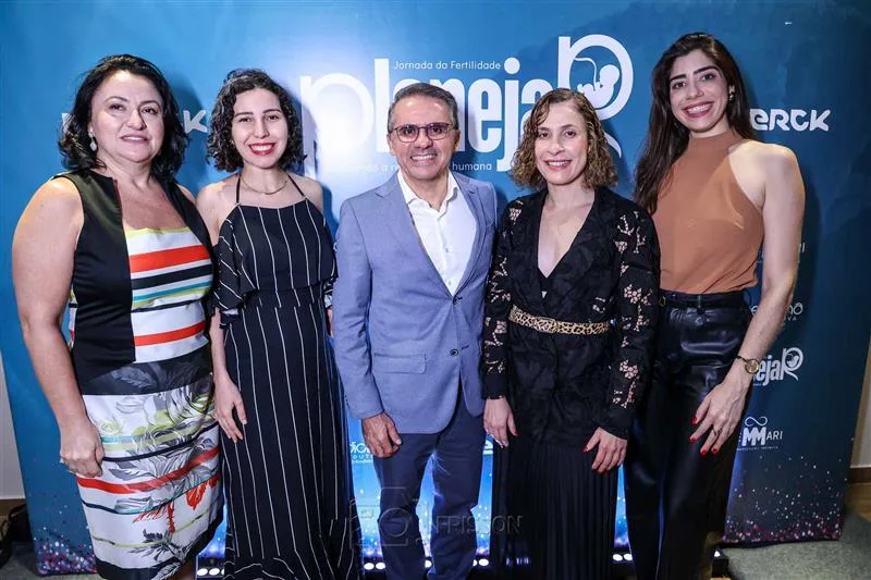Tatiana Nobre, Nadiejba Nobre, Fabio Eugênio, Katihiane Lustosa e Lilia Mendes