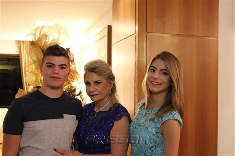 Michael, Rosângela e Maria Dias