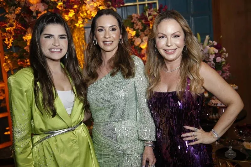 Carla Amaral, Michelle Viana e Ingrid Romero