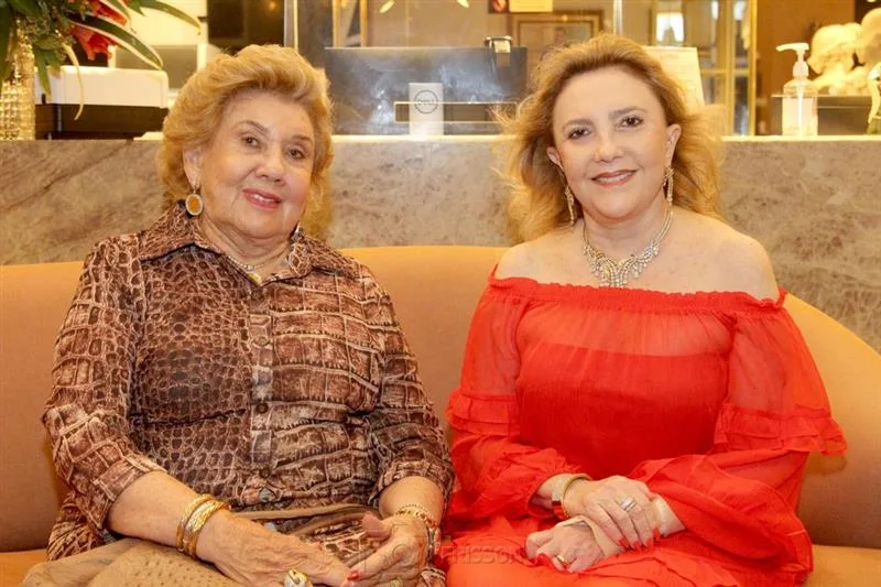 Consuelo Dias Branco e Graça da Escóssia