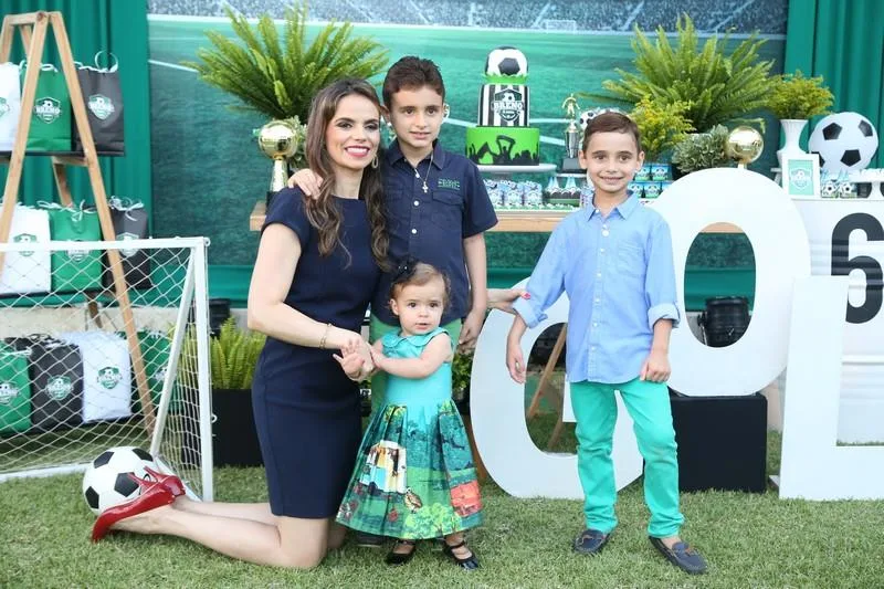 Cristiane, Lara, Fernandinho e Breno Gurgel