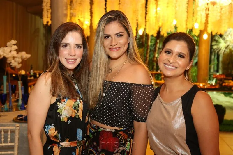 Cristina Barroso, Sara Neide e Isa Gurgel