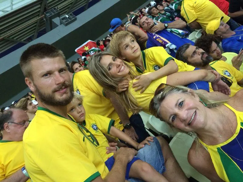 Rodrigo Hilbert, João, Fernanda Lima, Francisco, Rosângela Dias