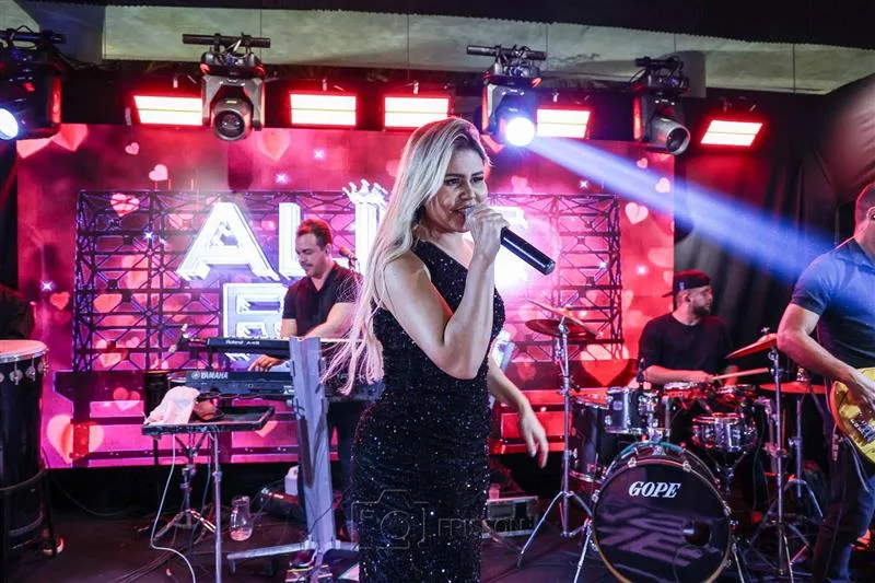 Aline Reis