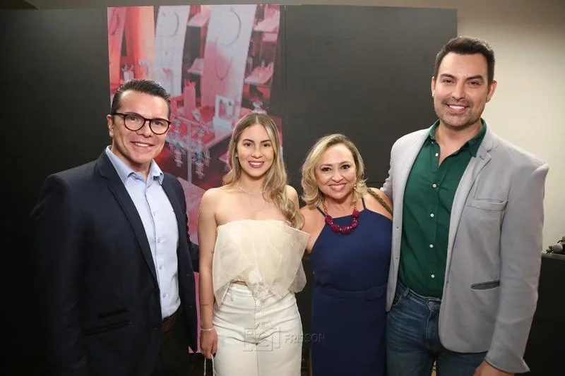 Jackson Braga, Isabelle Veronez, Laelia Melo e Roberto Alves