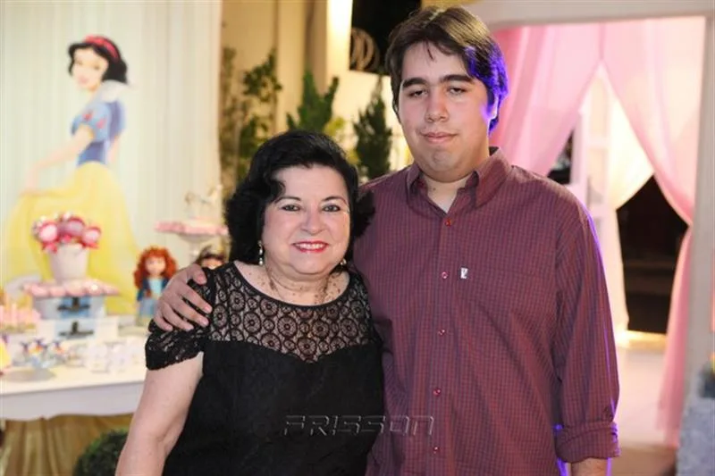Ana Luzia e Ruan Soares