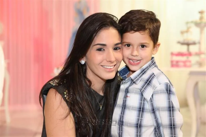 Carol e Lucca Henriques
